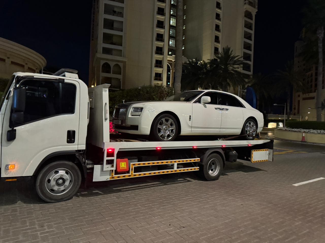 Professional Car Recovery Dubai